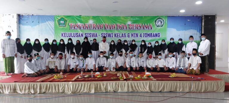 MIN 4 JOMBANG Gelar Tasyakuran dan Doa Bersama Kelulusan Siswa Siswi Kelas VI