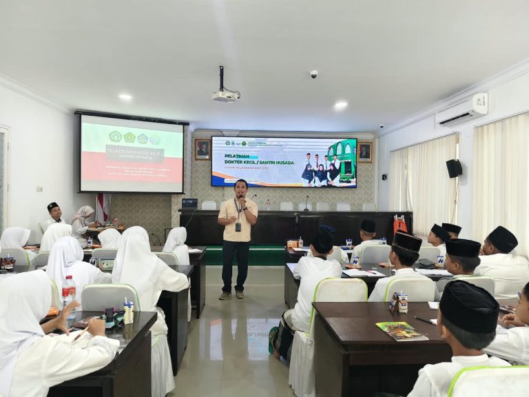 Ciptakan Generasi Pelopor Kesehatan, MIN 4 Jombang Gelar Pelatihan Dokter Kecil dan Santri Husada