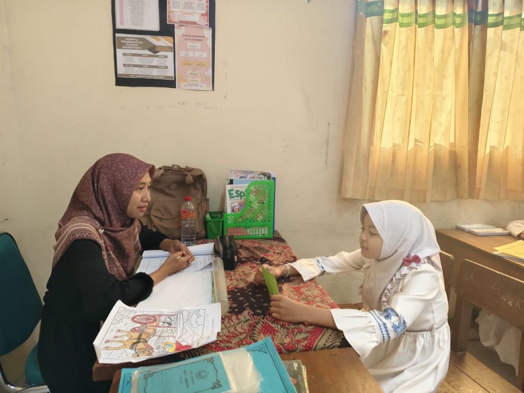 Memperkokoh Karakter Religius, MIN 4 Jombang Gelar Ujian SMART Kepondokan